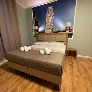 Titta & Ruffo , Pisa Italy